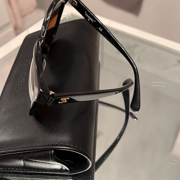 NWOT Chanel Cat Eye Sunglasses with copper lenses. Worn twice. - Picture 4 of 5